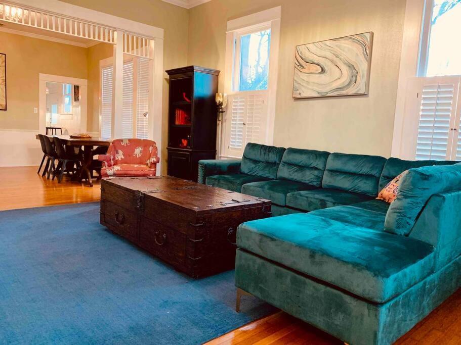 Pershing Place: Historic Home With Heated Spa/Pool By Zoo, Pearl, Golf, Witte San Antonio Dış mekan fotoğraf
